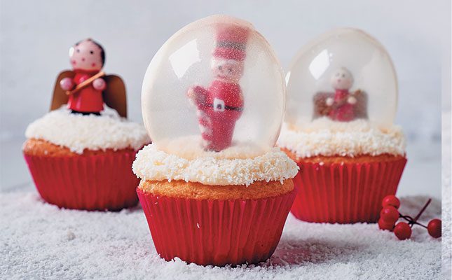 Coconut-Snow-Globe-Cupcakes